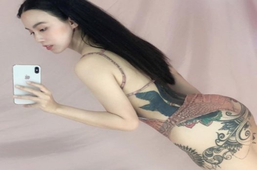 Linh Miu lộ clip sex với hai anh trai đầy hấp dẫn - VIET69